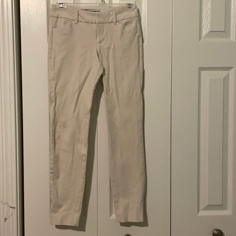 Old Navy pixi mid rise khaki stretch pants 0